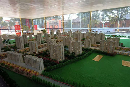 出售!八喜温馨苑1楼3室2厅1卫110㎡+23平车库可